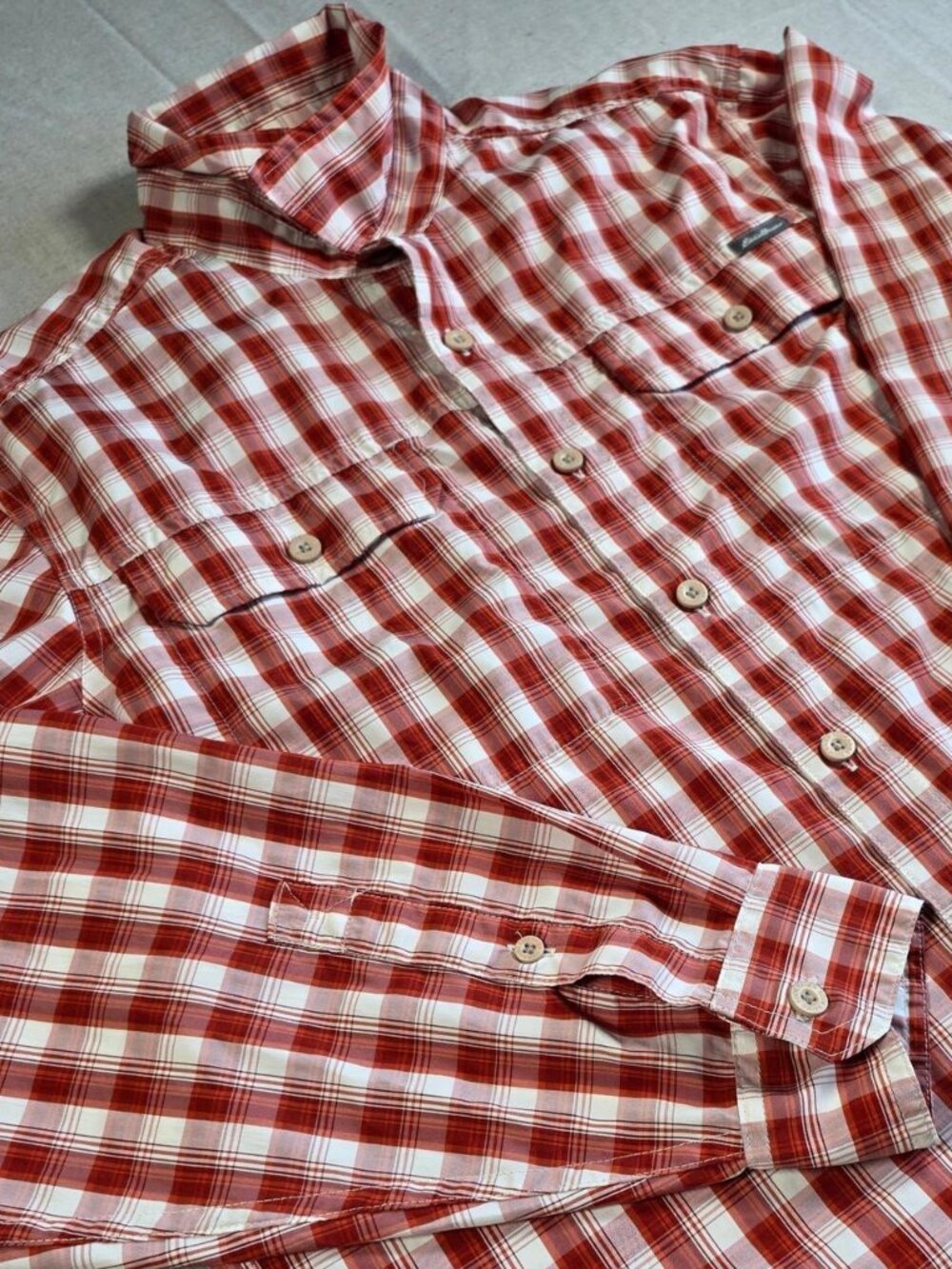 Mens Eddie Bauer Vented Camping Hiking Plaid Short Sleeve Fishing Shirt (Medium)